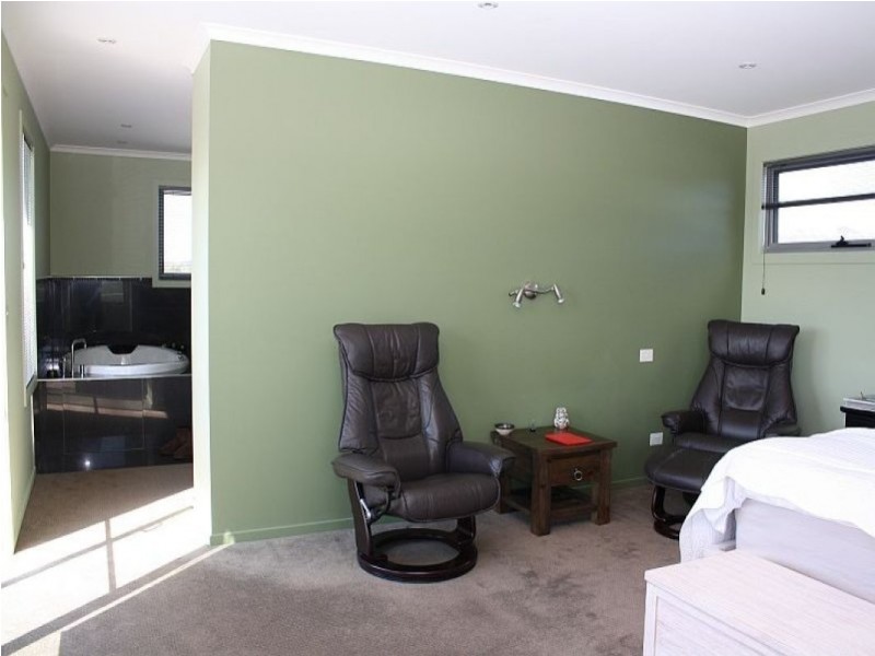 13 Arthur Street, Shearwater TAS 7307