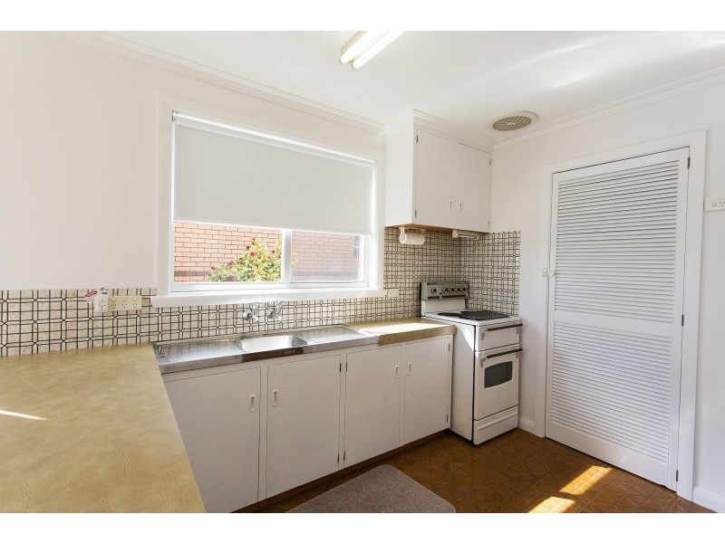 60 Sunbeam Crescent, East Devonport TAS 7310