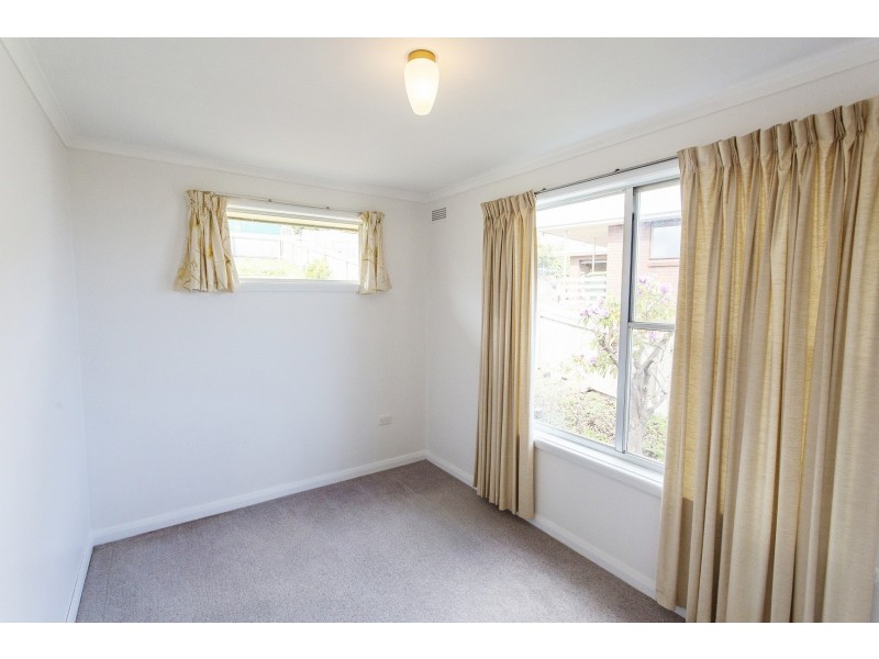 60 Sunbeam Crescent, East Devonport TAS 7310