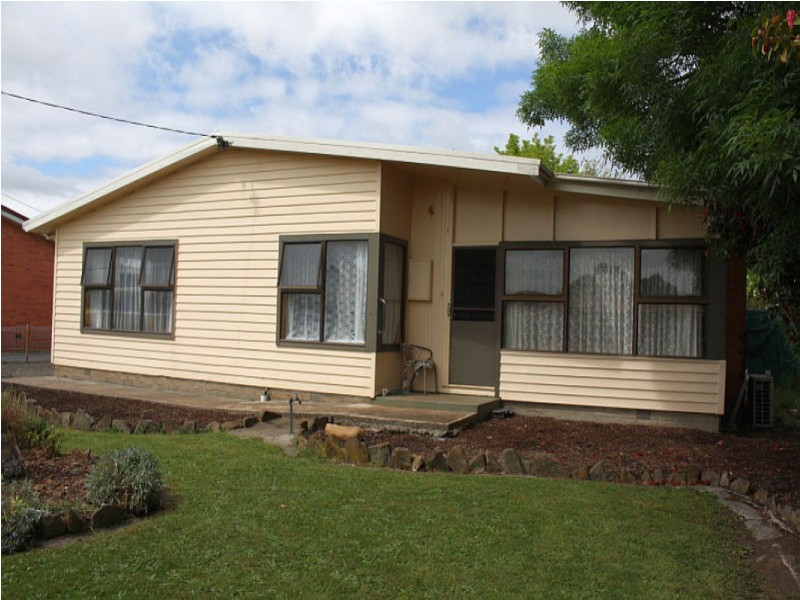 11 Gerrand Street, Latrobe TAS 7307