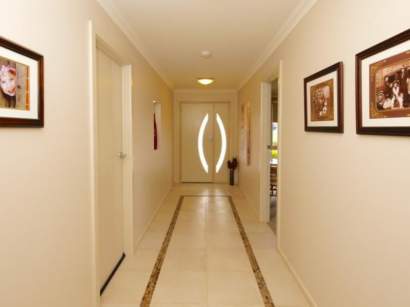 18 Rowena Court, Devonport TAS 7310