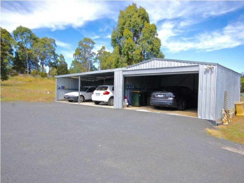 65 Lawrence Drive, Devonport TAS 7310