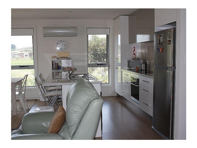 8/12 Links Court, Shearwater TAS 7307