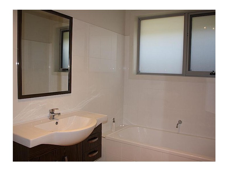 8/12 Links Court, Shearwater TAS 7307