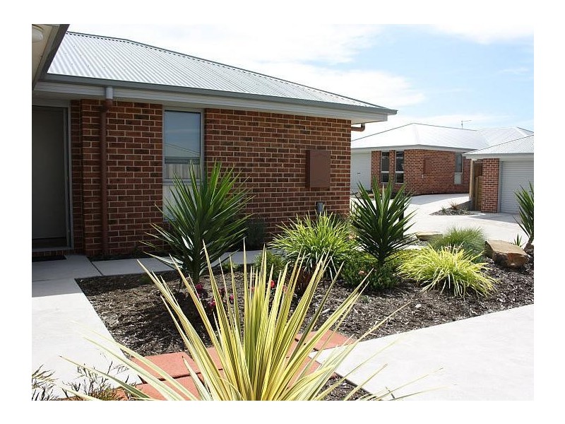 8/12 Links Court, Shearwater TAS 7307