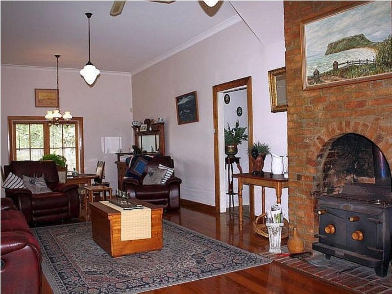 6 George Street, Latrobe TAS 7307