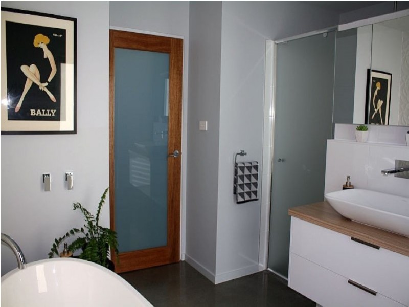 2/13 Franklin Court, Shearwater TAS 7307