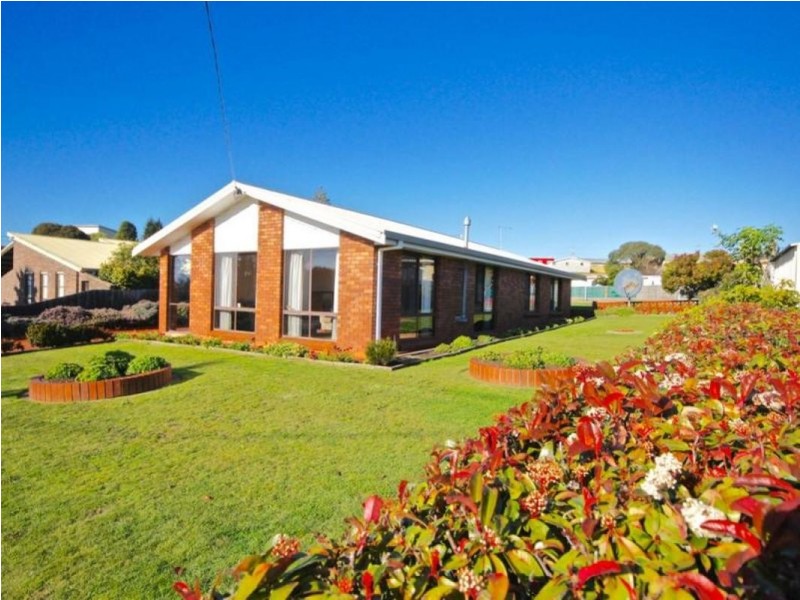 205 Steele Street, Devonport TAS 7310