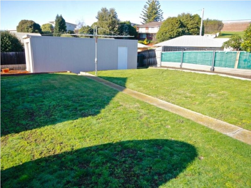 205 Steele Street, Devonport TAS 7310
