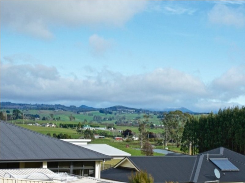 1 Hamilton Court, Sheffield TAS 7306