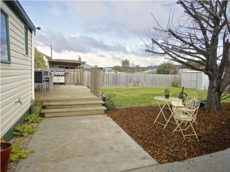 7 Ashgrove Street, Devonport TAS 7310