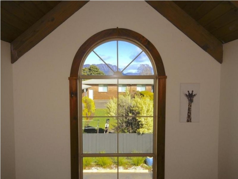 2 Pioneer Crescent, Sheffield TAS 7306