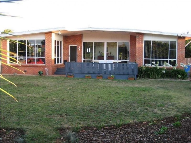 10 Niela Crescent, Miandetta TAS 7310