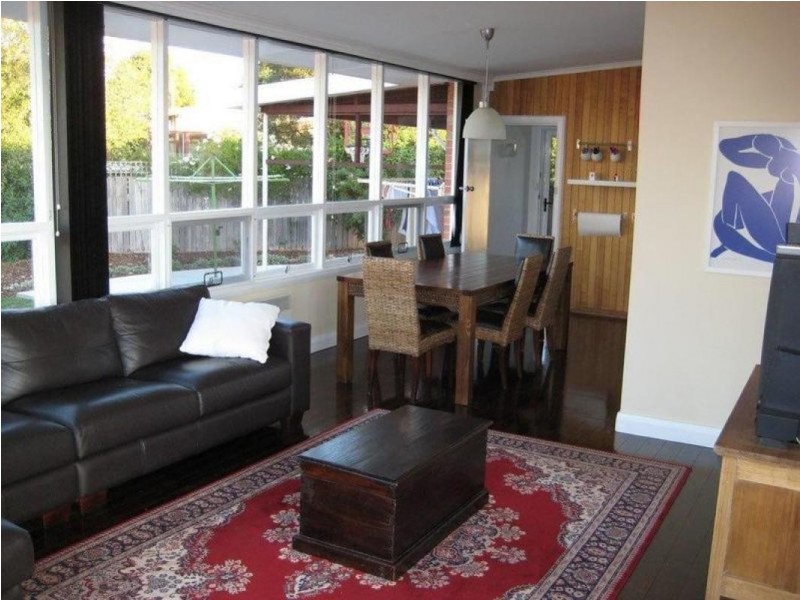 10 Niela Crescent, Miandetta TAS 7310