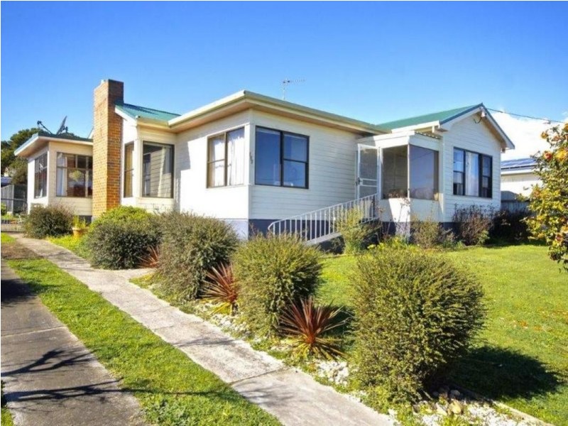 147 David Street, East Devonport TAS 7310
