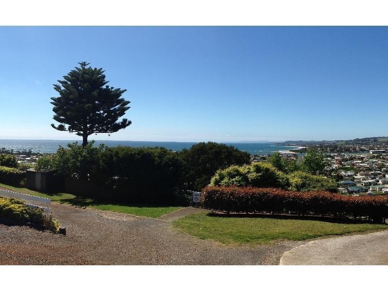 59 Upper Maud Street, West Ulverstone TAS 7315