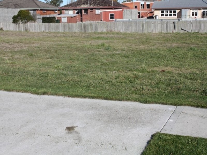 12 The Avenue, Latrobe TAS 7307