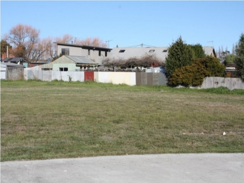 16 The Avenue, Latrobe TAS 7307