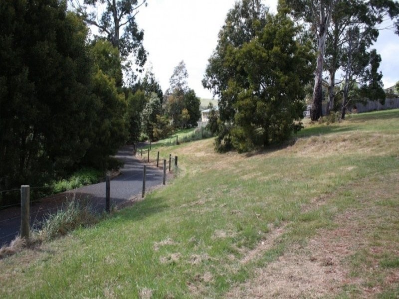 10 Langslow Drive, Miandetta TAS 7310