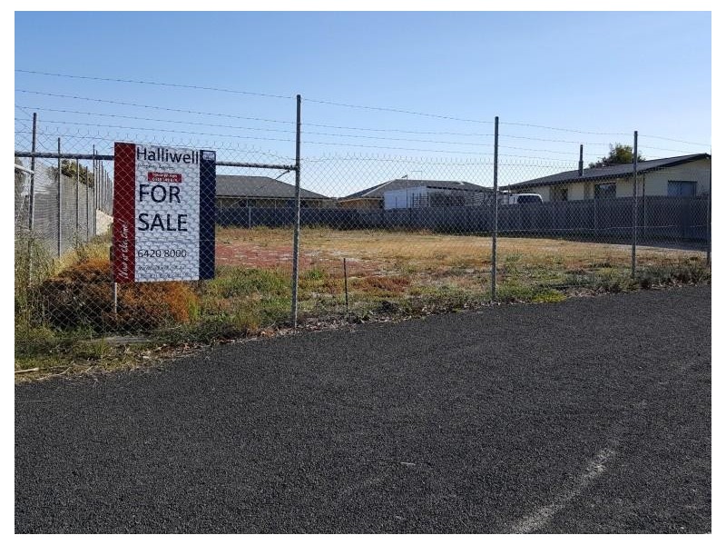 8 Club Drive, Shearwater TAS 7307