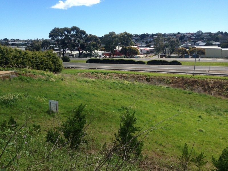 18 & 19 Weemala Lane, Miandetta TAS 7310