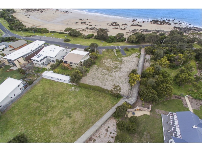 26 Hawley Esplanade, Hawley Beach TAS 7307