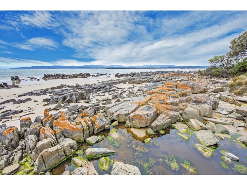 27 Hawley Esplanade, Hawley Beach TAS 7307