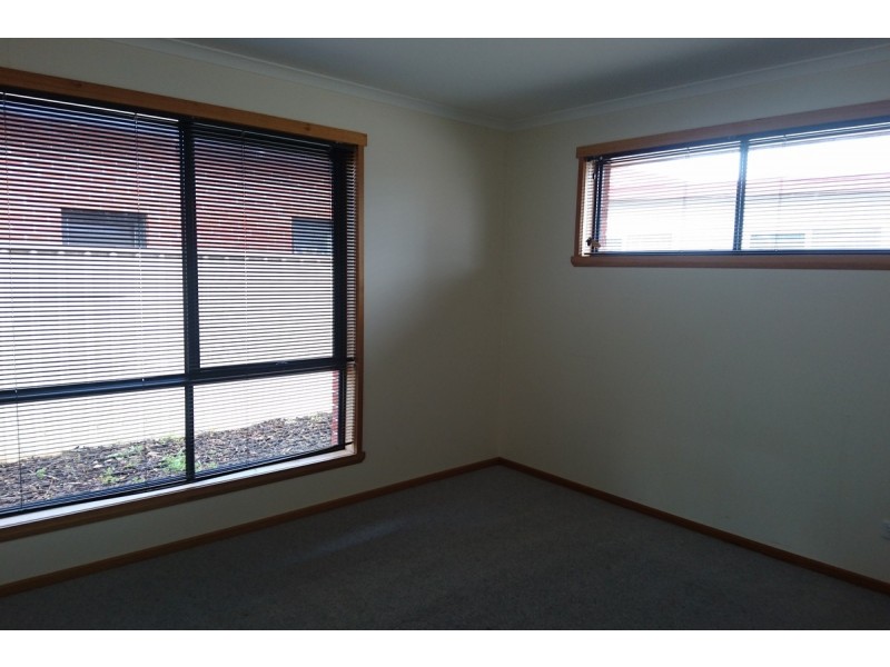 2/115 William Street, Devonport TAS 7310