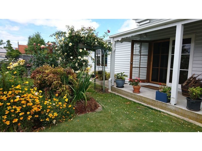 6 George Street, Latrobe TAS 7307