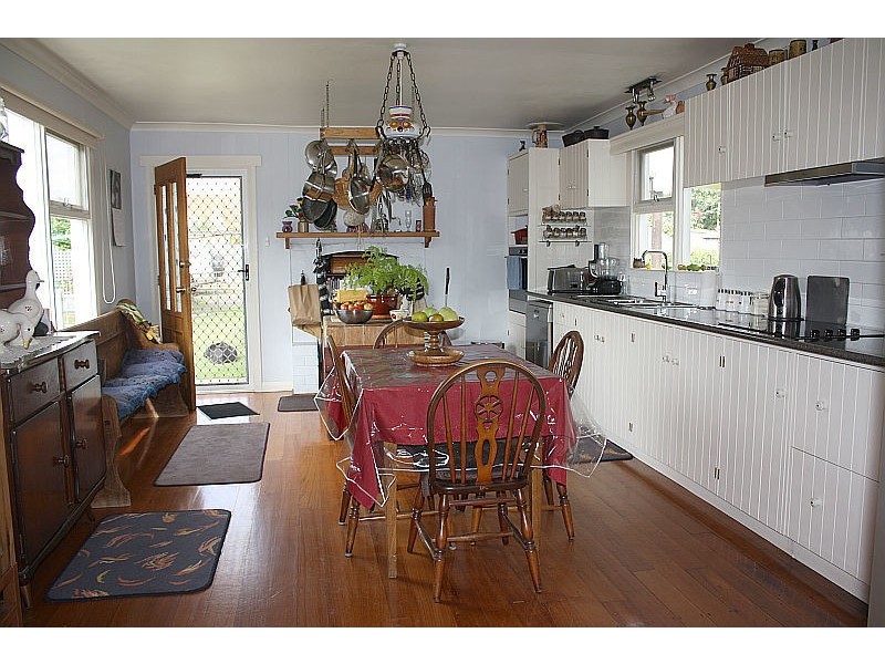 6 George Street, Latrobe TAS 7307