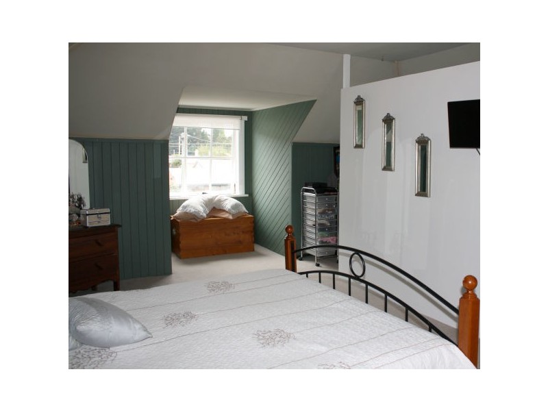 6 George Street, Latrobe TAS 7307