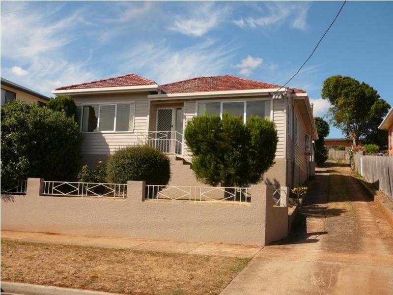 123 Best Street, Devonport TAS 7310