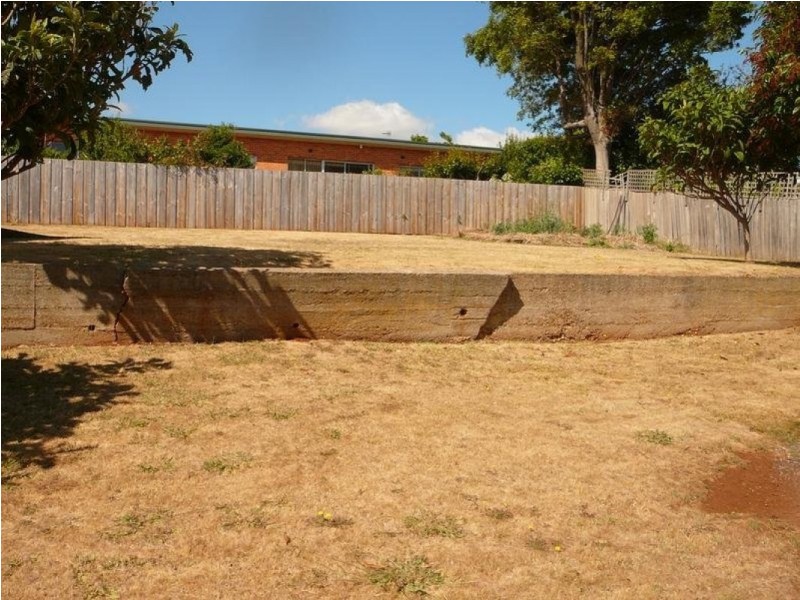 123 Best Street, Devonport TAS 7310