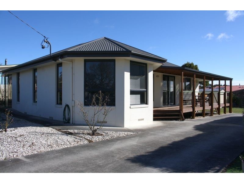 5 Freer Street, Shearwater TAS 7307