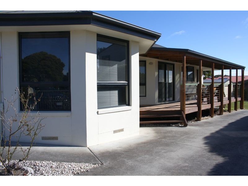 5 Freer Street, Shearwater TAS 7307