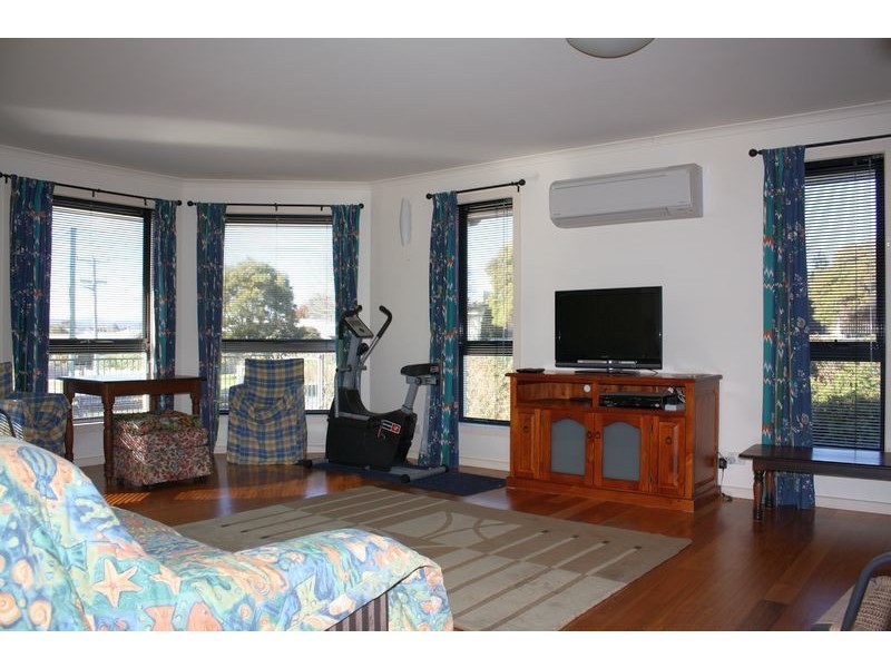 5 Freer Street, Shearwater TAS 7307
