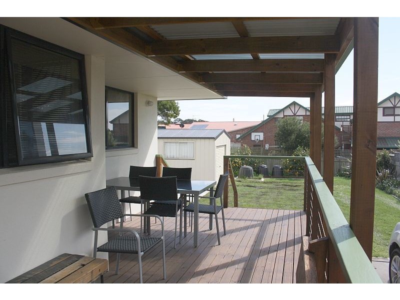 5 Freer Street, Shearwater TAS 7307