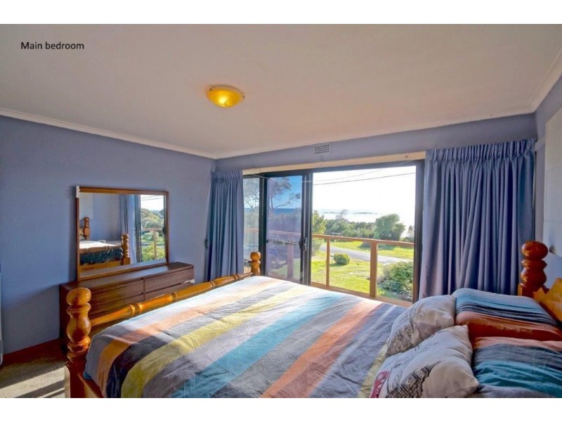 35 Hawley Esplanade, Hawley Beach TAS 7307