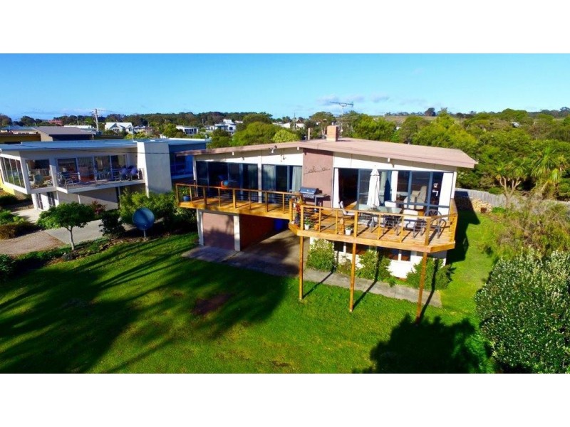 35 Hawley Esplanade, Hawley Beach TAS 7307