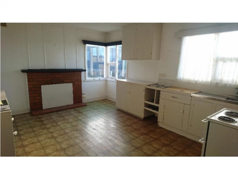 24 Don Road, Devonport TAS 7310