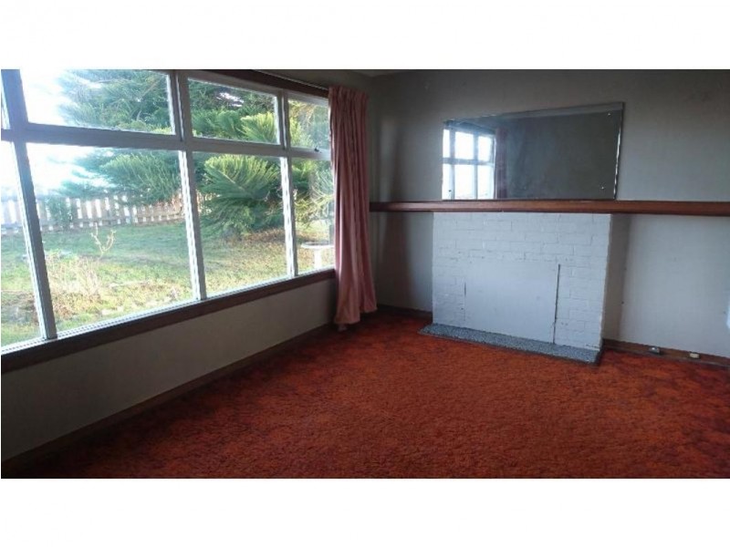 24 Don Road, Devonport TAS 7310