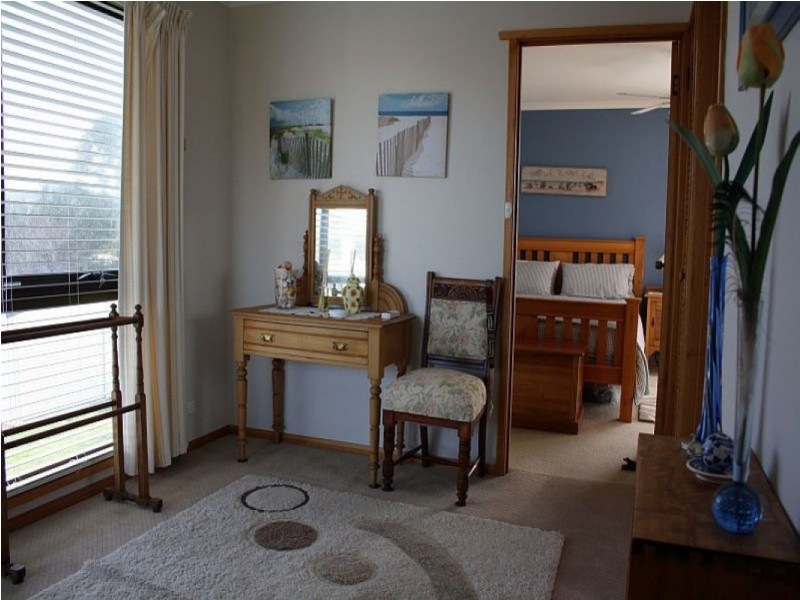 7 Freer Street, Shearwater TAS 7307