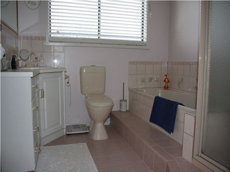 7 Freer Street, Shearwater TAS 7307