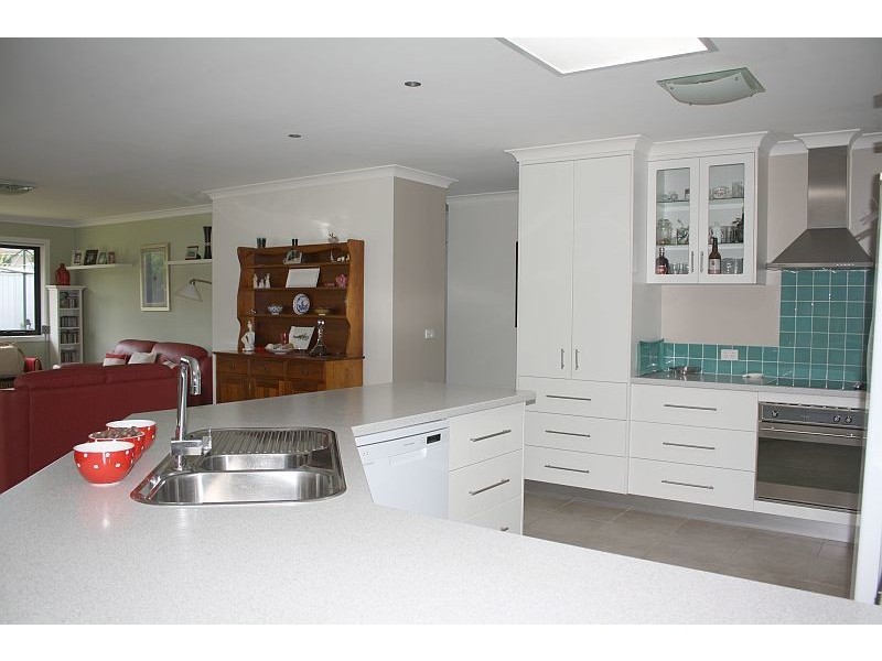 17 Haven Drive, Shearwater TAS 7307