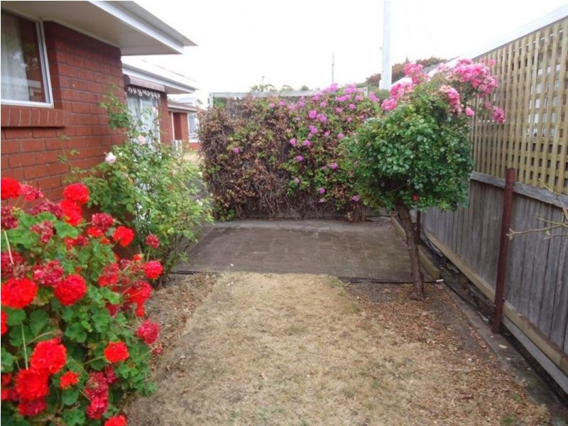 2/8 George Street, Devonport TAS 7310