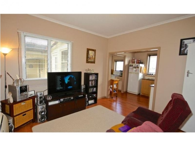 93 George Street, Devonport TAS 7310