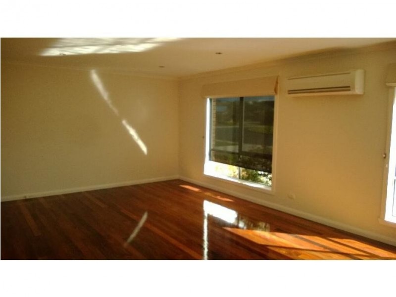 1 St Georges Crescent, Shearwater TAS 7307