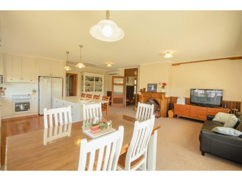 6 Nicholls Street, Devonport TAS 7310