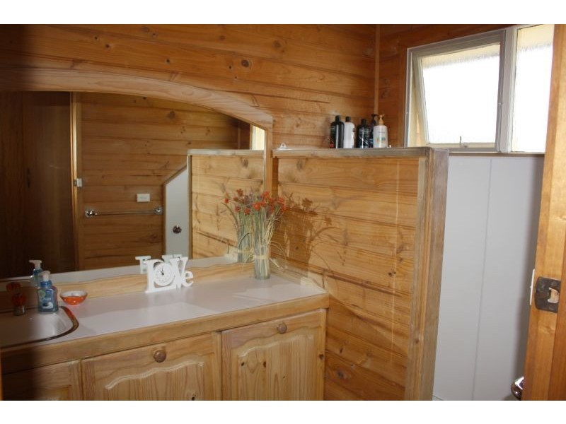 3 Camelia Place, Devonport TAS 7310