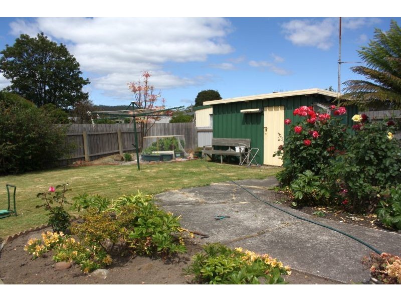 3 Camelia Place, Devonport TAS 7310
